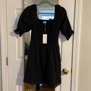WAYF black mini dress, tags on, perfect condition, great for date night!